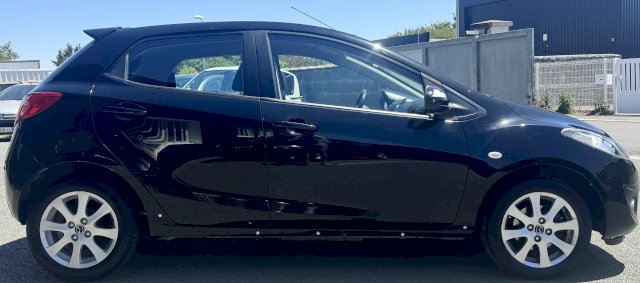 Mazda Mazda 2 II 1.3 MZR 84ch AO 5p