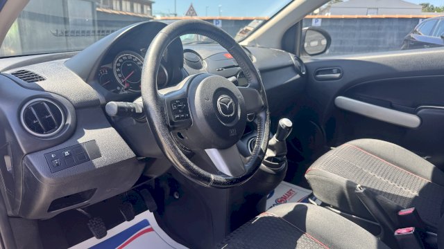 Mazda Mazda 2 II 1.3 MZR 84ch AO 5p