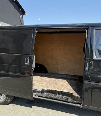 Volkswagen Volkswagen Transporter Ccb IV (T4) 2.4 D 75  Long