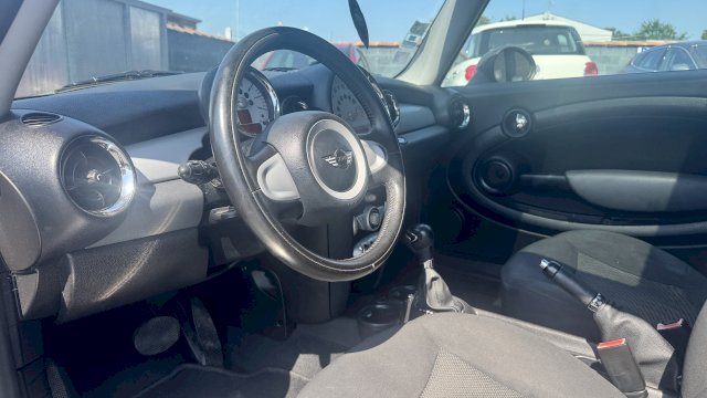 Mini Mini Mini 1.4i 95