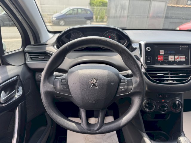 Peugeot Peugeot 208  1.6 BlueHDi 75ch Like 5p
