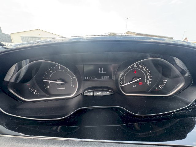 Peugeot Peugeot 208  1.6 BlueHDi 75ch Like 5p