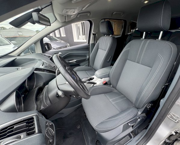 Ford Ford C Max II 1.6 TDCi 115ch FAP Titanium