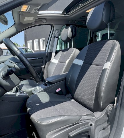 Renault Renault Megane III (B95) 1.6 dCi 130ch energy Bose