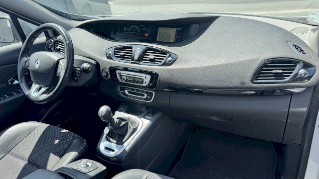 Renault Renault Megane III (B95) 1.6 dCi 130ch energy Bose