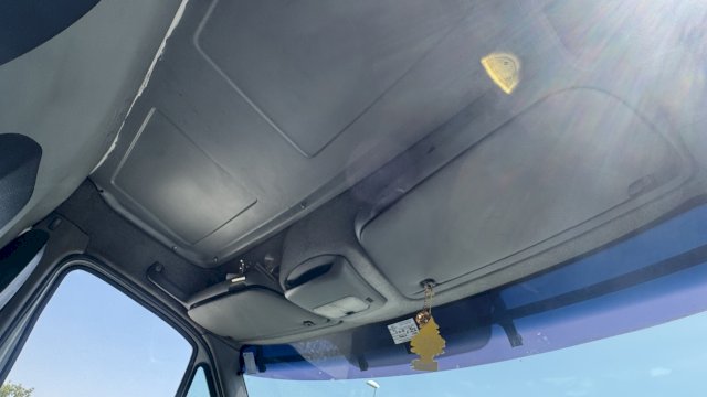 Mercedes-Benz Mercedes-Benz Sprinter SPRINTER 518D V6 CDI FRIGORIFIQUE  ( MOTEUR CHANGÉ )
