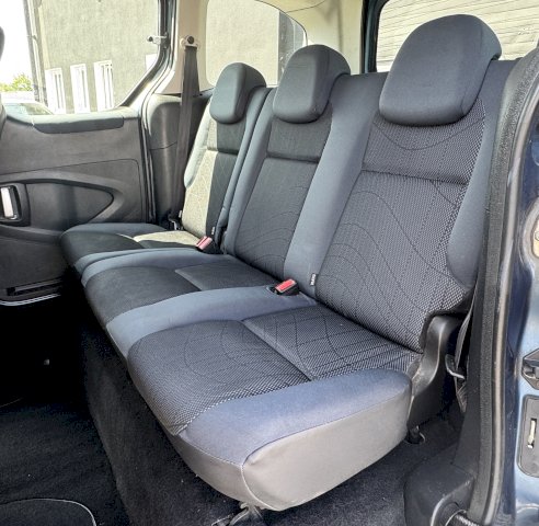 Peugeot Peugeot Partner  1.6 HDi90 Outdoor Pack