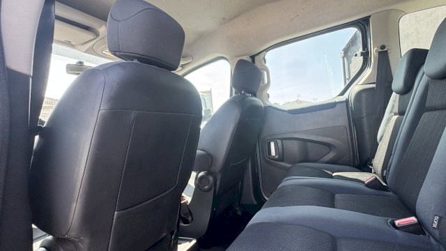 Peugeot Peugeot Partner  1.6 HDi90 Outdoor Pack