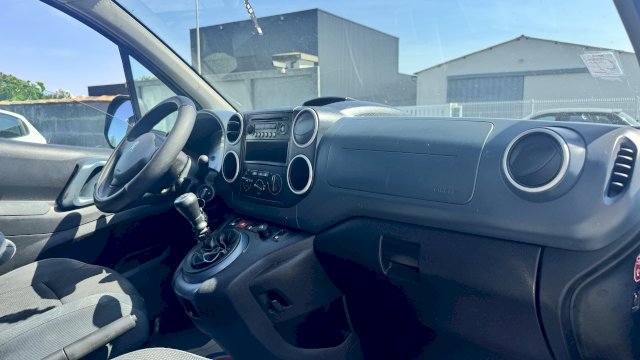 Peugeot Peugeot Partner  1.6 HDi90 Outdoor Pack
