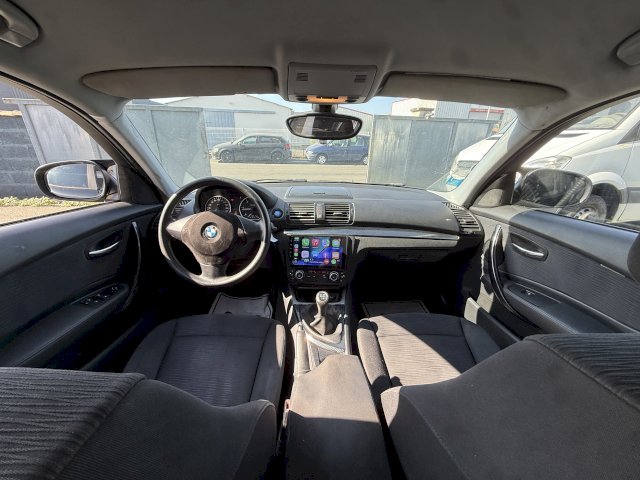 BMW BMW Série 1 118d 143ch Confort CAR-PLAY