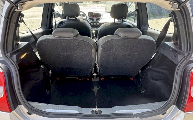 Renault Renault Twingo II (C44) 1.2 16v 75ch Rip Curl