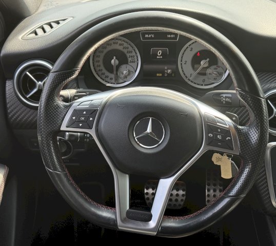 Mercedes-Benz Mercedes-Benz Classe A III (W176) 180 CDI Fascination AMG