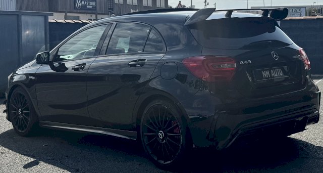 Mercedes-Benz Mercedes-Benz Classe A III (W176) 45 AMG 4Matic 