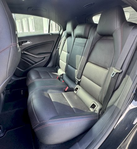 Mercedes-Benz Mercedes-Benz Classe A III (W176) 45 AMG 4Matic 