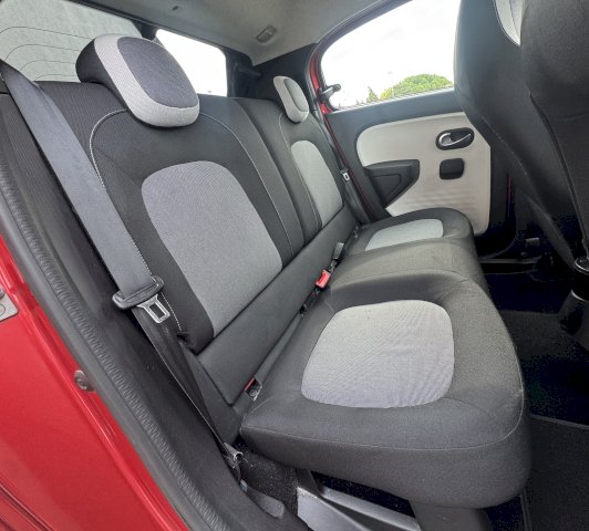 Renault Renault Twingo III (C07) 1.0 SCe 70ch Stop&Start La Parisienne eco²