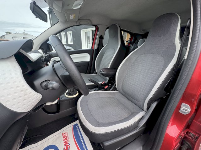Renault Renault Twingo III (C07) 1.0 SCe 70ch Stop&Start La Parisienne eco²