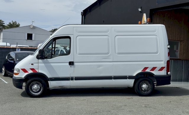 Renault Renault Master II L2H2 T33 2.5 D 