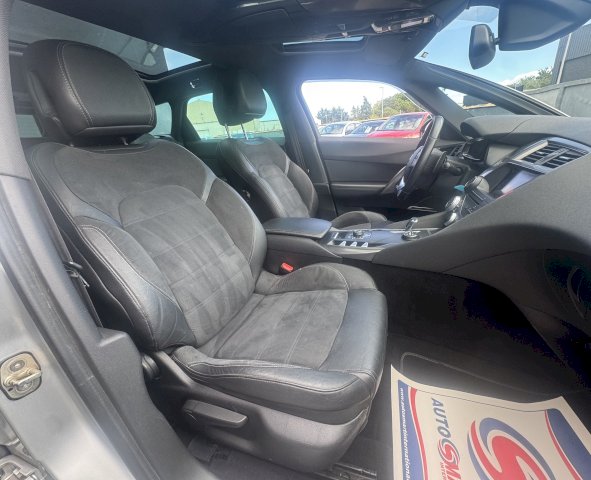 Citroen Citroën DS5  Hybrid4 Airdream Sport Chic BMP6