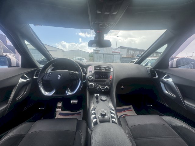 Citroen Citroën DS5  Hybrid4 Airdream Sport Chic BMP6