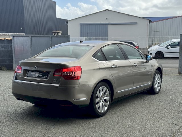 Citroen Citroën C5 II 2.7 V6 HDi FAP Exclusive
