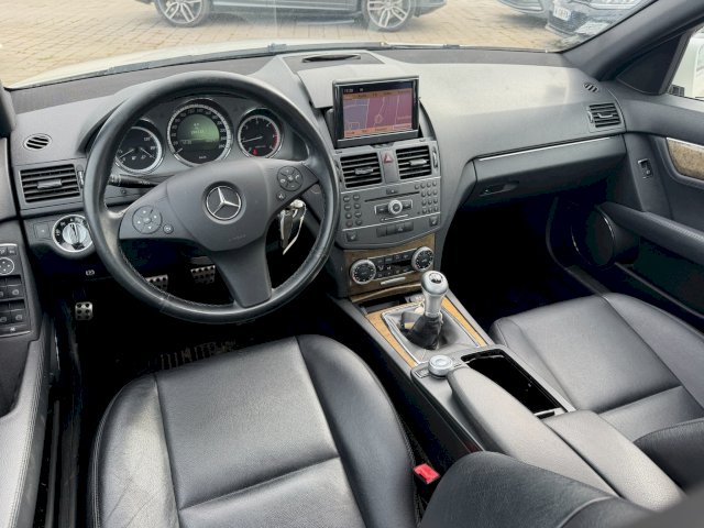 Mercedes-Benz Mercedes-Benz Classe C III (W204) 220 CDI BE Avantgarde Pack Luxe