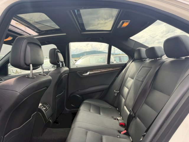 Mercedes-Benz Mercedes-Benz Classe C III (W204) 220 CDI BE Avantgarde Pack Luxe