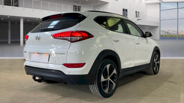 Hyundai Hyundai Tucson II 1.7 CRDI 141ch Executive 2WD DCT-7