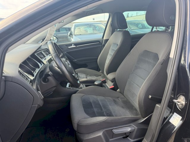 Volkswagen Volkswagen Golf 7 2.0 TDI 150ch Carat 5p