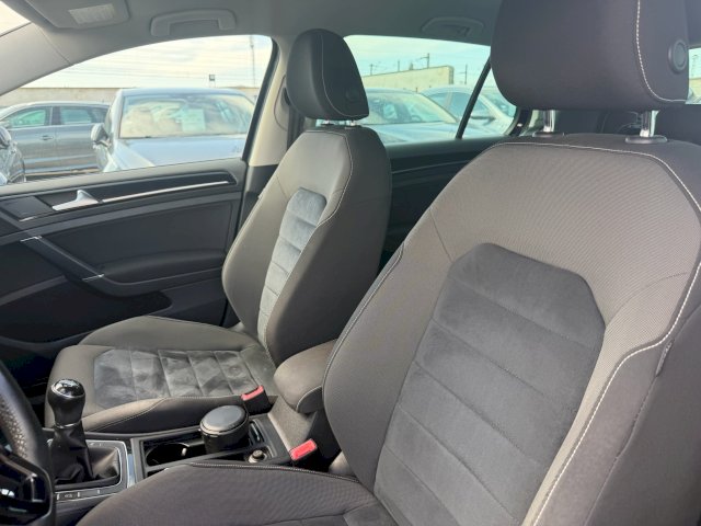 Volkswagen Volkswagen Golf 7 2.0 TDI 150ch Carat 5p