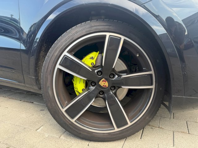 Porsche Porsche Cayenne 3.0 462CH Matrix led toit pano 