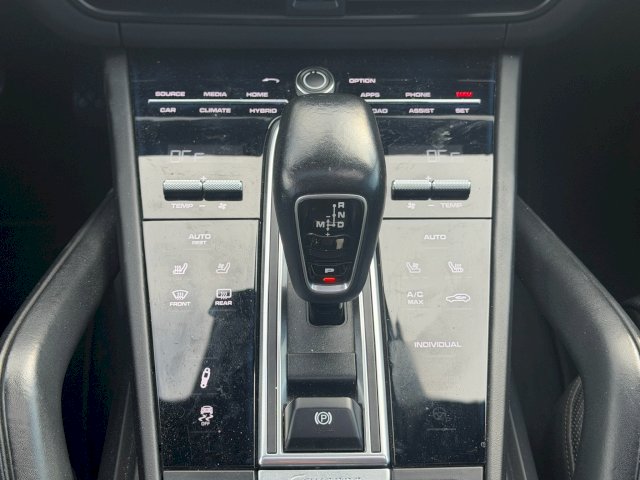 Porsche Porsche Cayenne 3.0 462CH Matrix led toit pano 