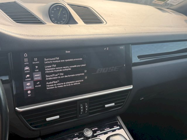 Porsche Porsche Cayenne 3.0 462CH Matrix led toit pano 