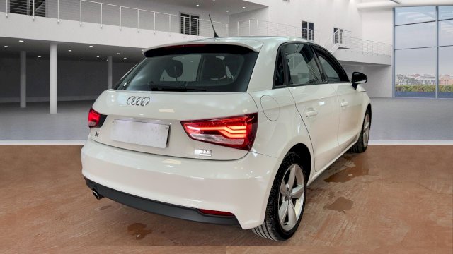 Audi Audi A1  1.4 TDI 90ch ultra Ambiente
