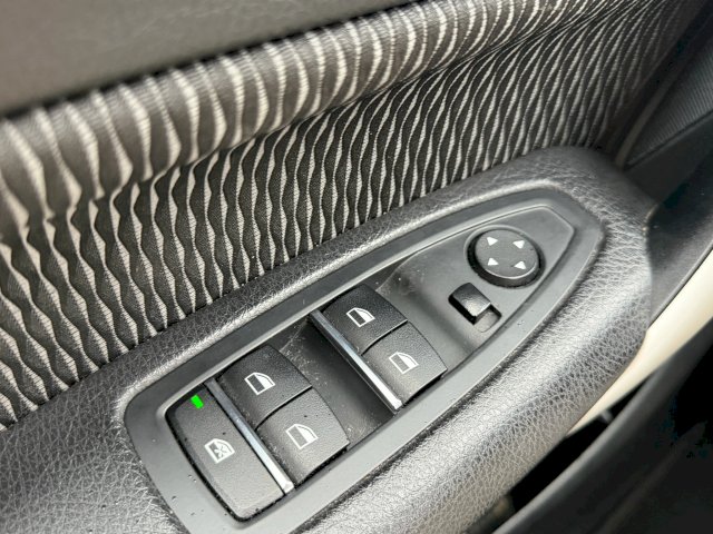 BMW BMW Série 1 II (F21/F20) 118dA 150ch Business 5p