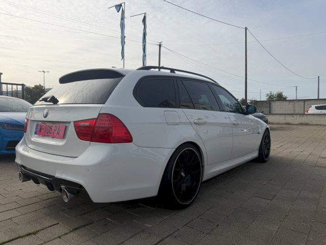 BMW BMW Série 3 318D E91 LCI M SPORT 