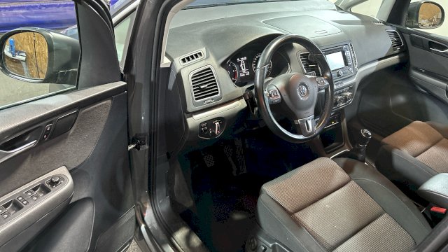Volkswagen Volkswagen Sharan II 2.0 TDI 140 FAP BlueMotion Confortline