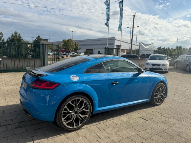 Audi Audi TT III 2.0 TDI 184ch ultra S line