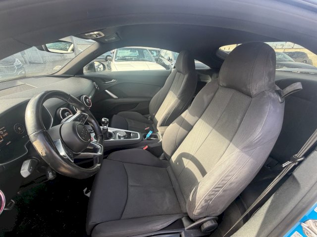 Audi Audi TT III 2.0 TDI 184ch ultra S line