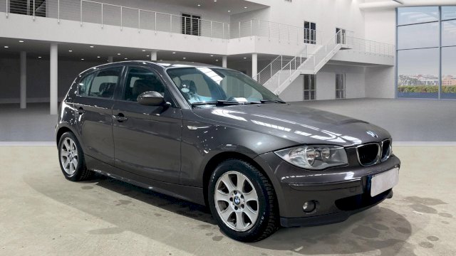 BMW BMW Série 1 I (E81/87) 118d Luxe