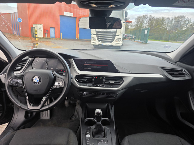 BMW SERIE 1 Berline 116d Advantage