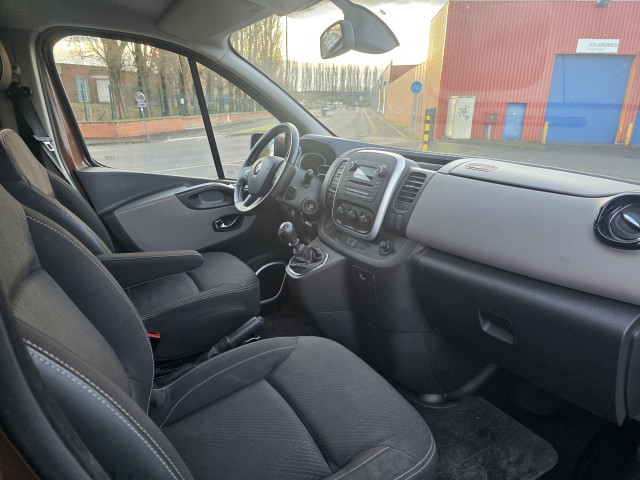 Renault Renault Trafic Combi III L2 1.6 dCi 145ch 8 places