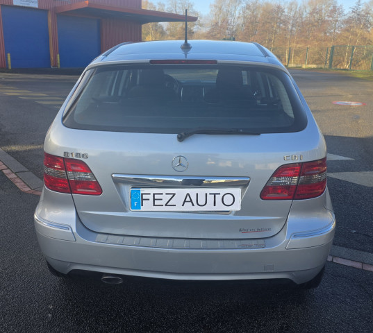Mercedes-Benz B B 180 2.0 CDI 109CH