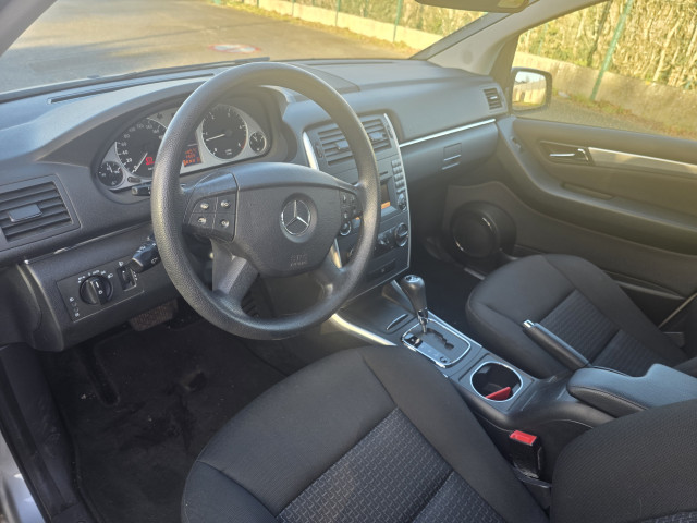 Mercedes-Benz B B 180 2.0 CDI 109CH