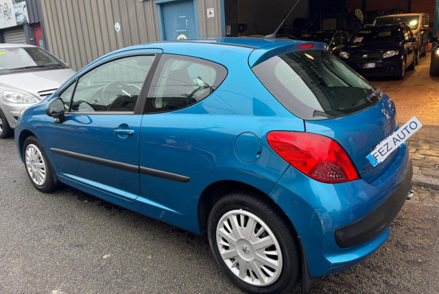 Peugeot Peugeot 207  1.6 HDi90 Trendy 3p