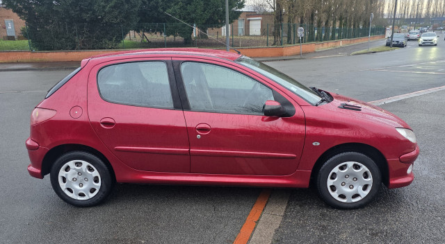Peugeot Peugeot 206  1.4 Trendy 5p