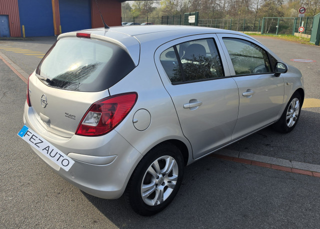 Opel Opel Corsa IV 1.4 Twinport Enjoy 5p