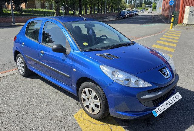 Peugeot 206 + 1.1 essence 60ch