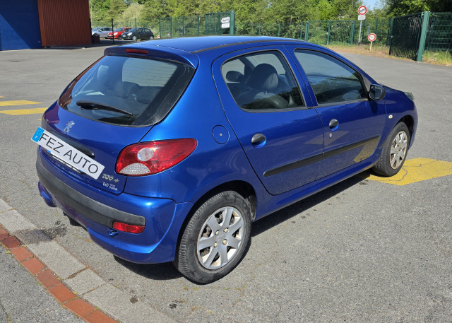 Peugeot 206 + 1.1 essence 60ch