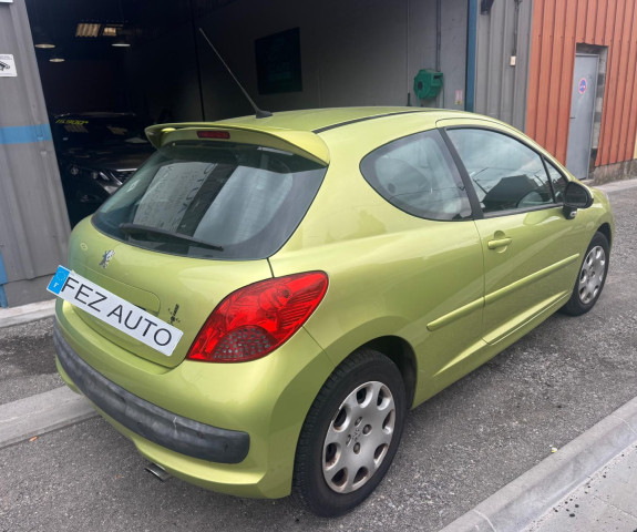 Peugeot Peugeot 207  1.6 16v 120ch Sport Pack 3p