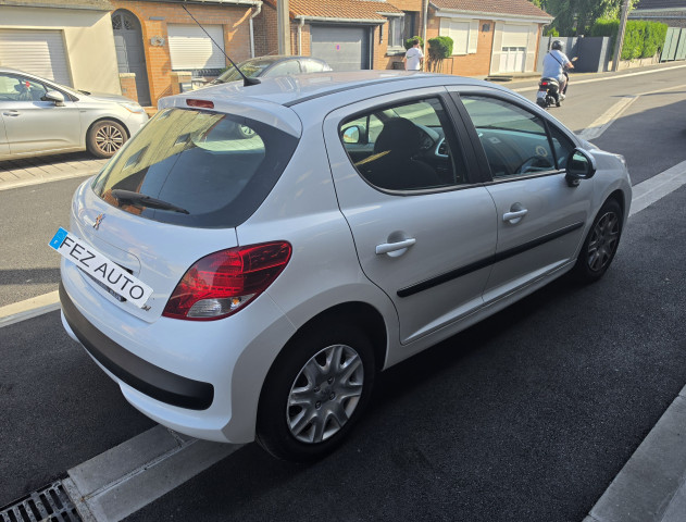 Peugeot 207 1.4 Essence 75ch